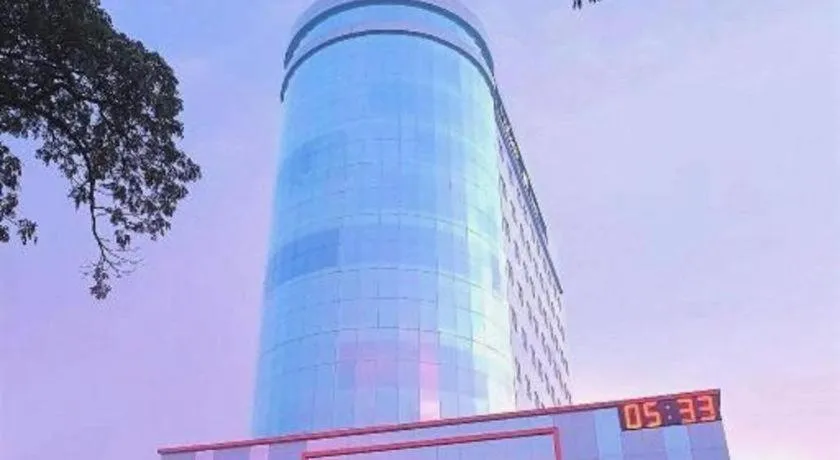 Horison Nindya Semarang