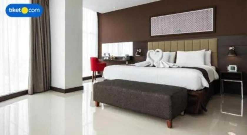 Bed in Horison Nindya Semarang