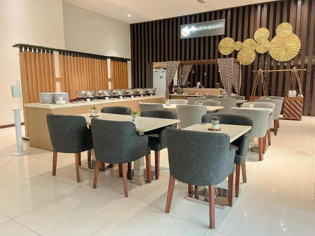 Horison Nindya Semarang