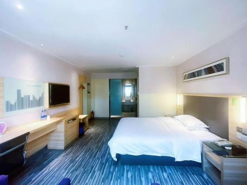 Bed in City Comfort Inn Baiyun Avenue North Metro Station Baiyunbao