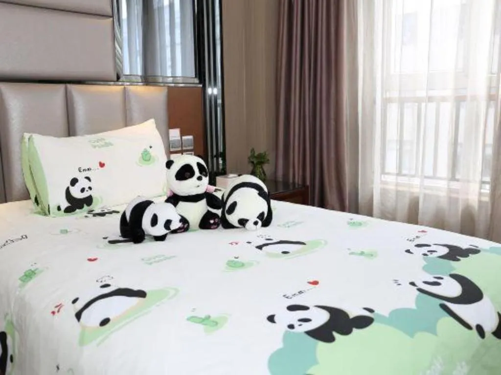 Bed in Liwan International Hotel Chengdu