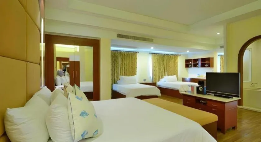 Bed in Hip Hotel Bangkok