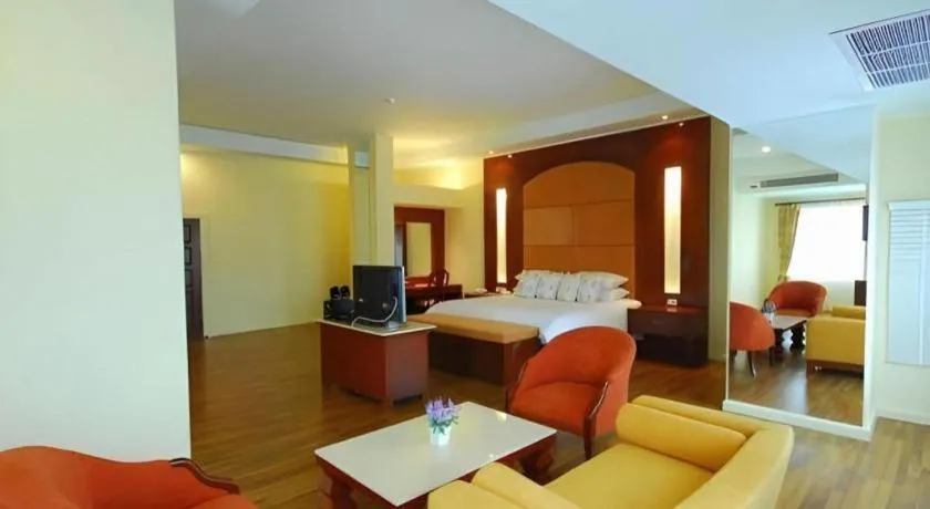 Bed in Hip Hotel Bangkok