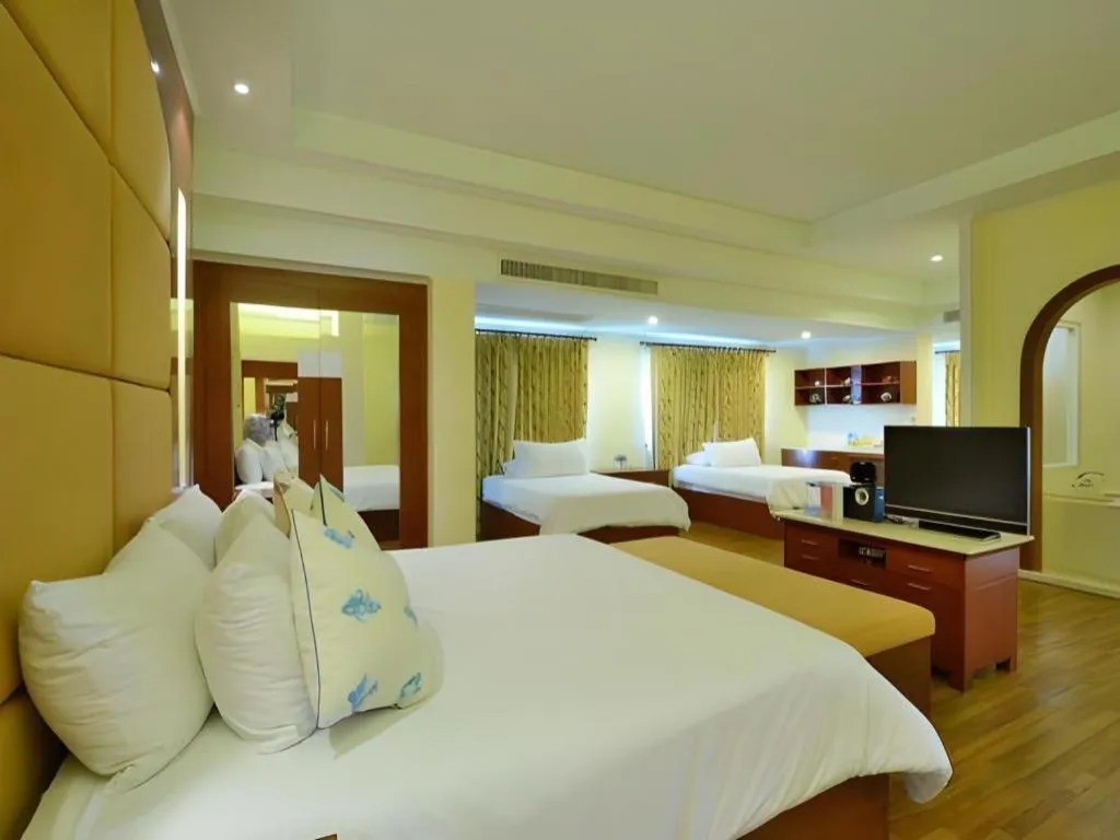 Bed in Hip Hotel Bangkok