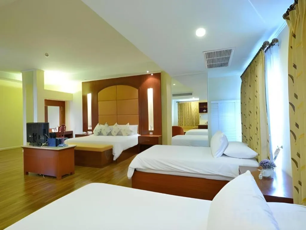 Bed in Hip Hotel Bangkok