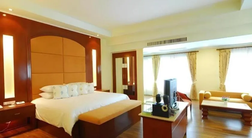 Bed in Hip Hotel Bangkok