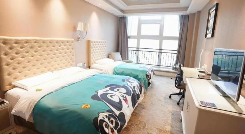 Bed in Yantai Bihai Hotel