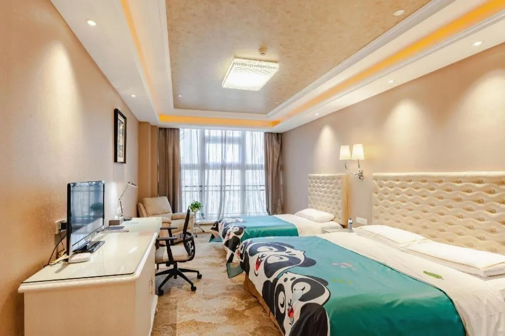 Bed in Yantai Bihai Hotel