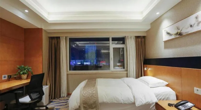 Bed in Yantai Bihai Hotel