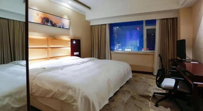 Bed in Yantai Bihai Hotel
