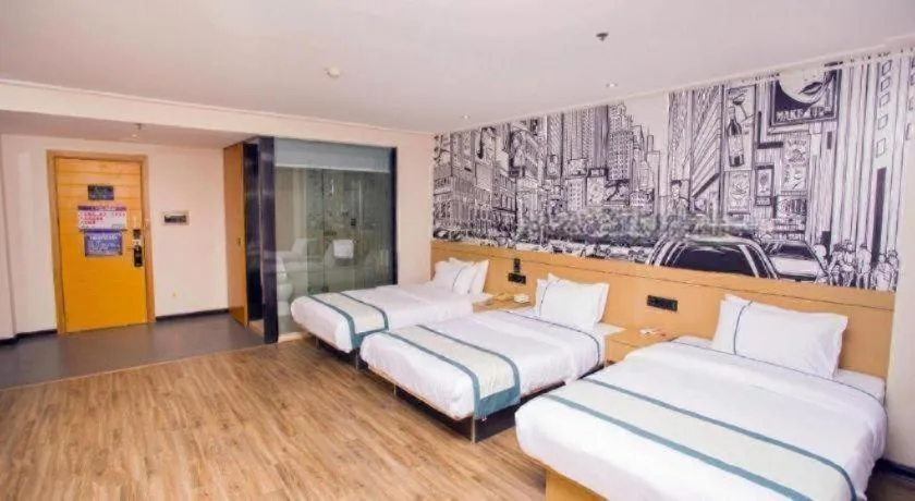 Bed in City Comfort Inn Guigang Tangren Street