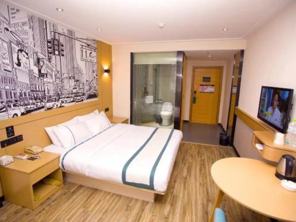 Bed in City Comfort Inn Guigang Tangren Street