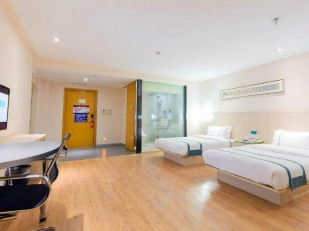 Bed in City Comfort Inn Guigang Tangren Street