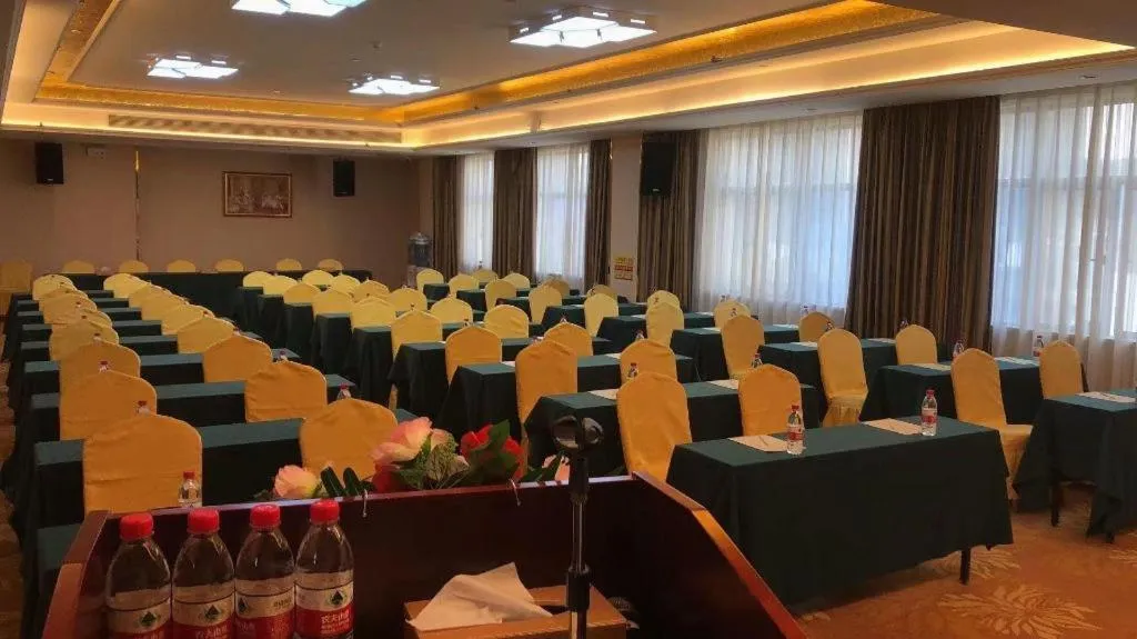 Vienna Hotel Shenzhen Longgang Dayun Center Branch
