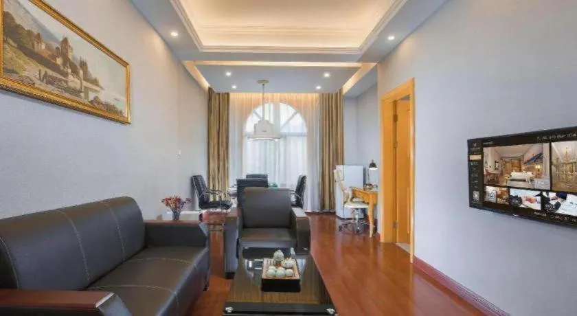 Vienna Hotel Shenzhen Longgang Dayun Center Branch