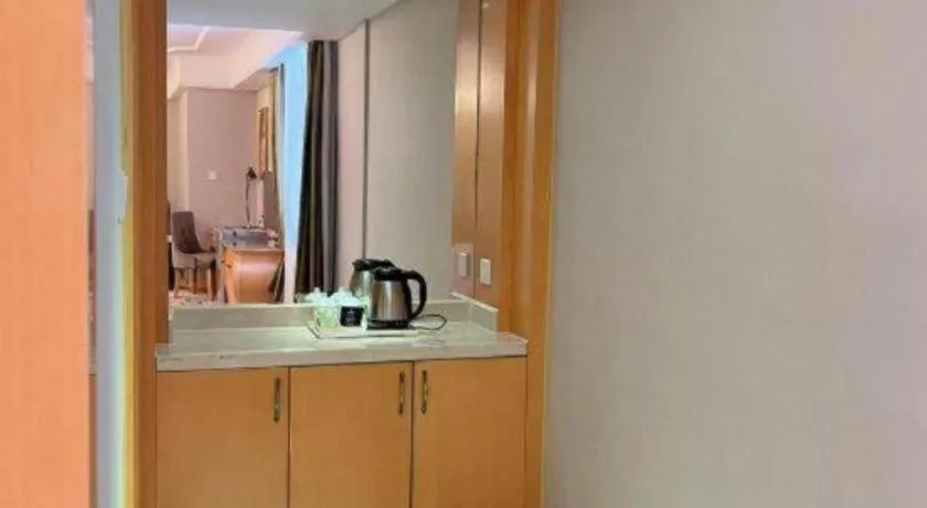 Vienna Hotel Shenzhen Longgang Dayun Center Branch