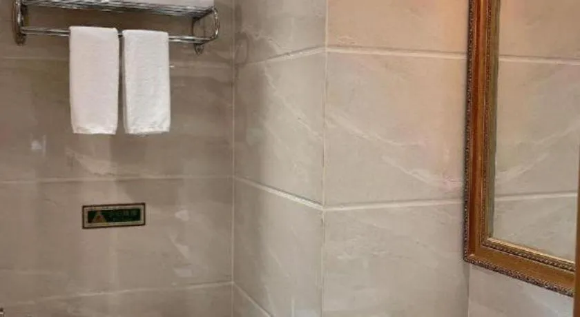 Vienna Hotel Shenzhen Longgang Dayun Center Branch