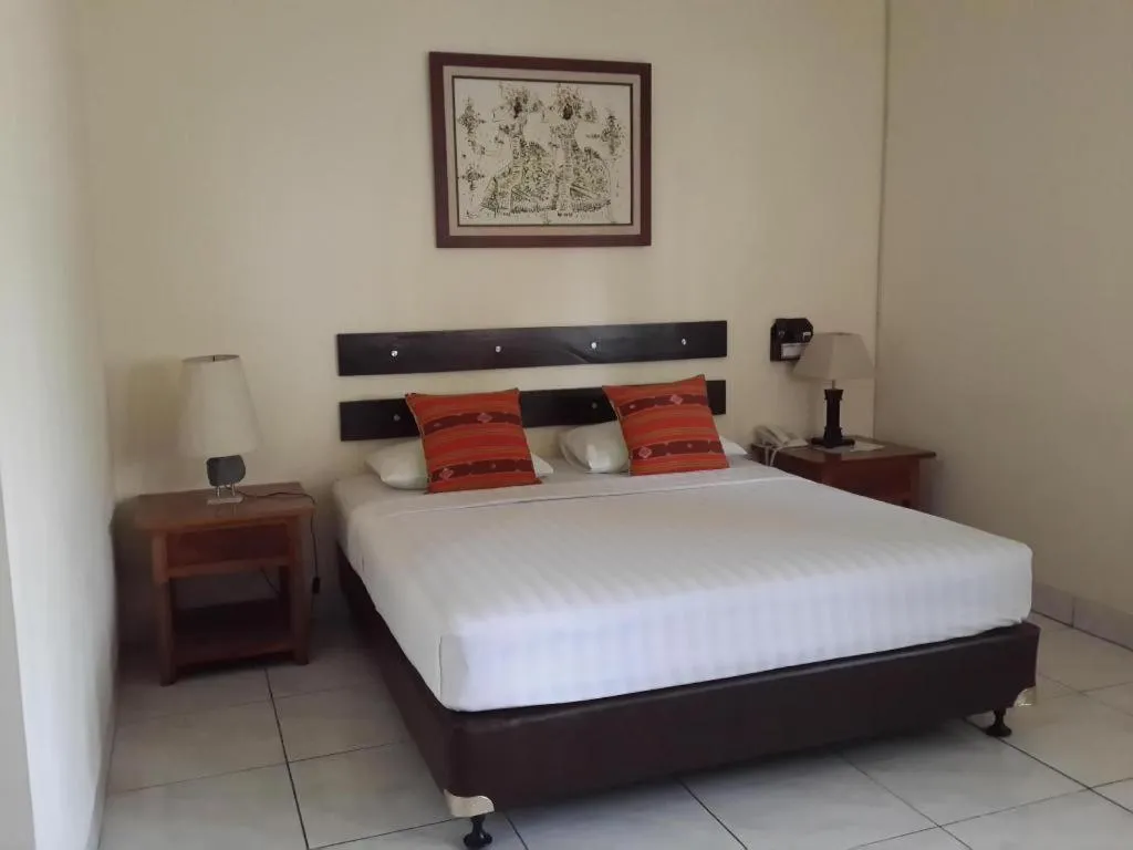 Bed in Arondari Hotel