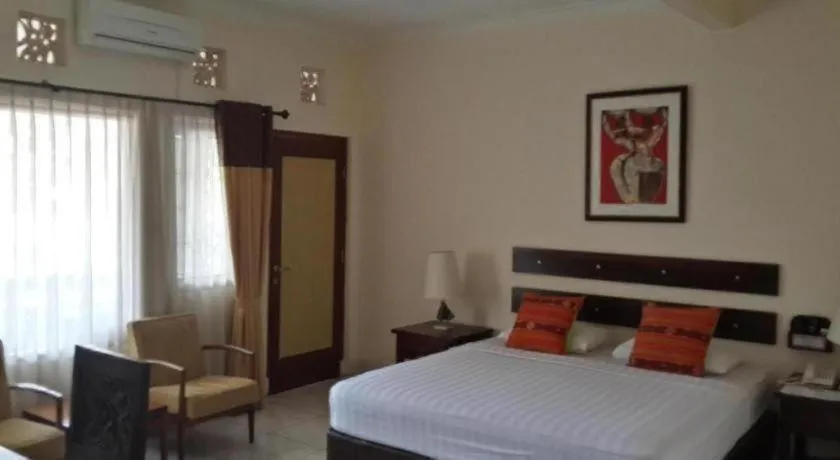 Bed in Arondari Hotel