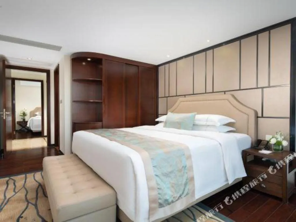 Bed in Sanya Shuangda Adelaide In Resort Hotel