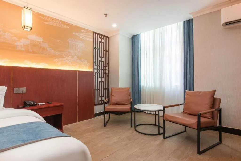 Bed in Carrianna Hotel