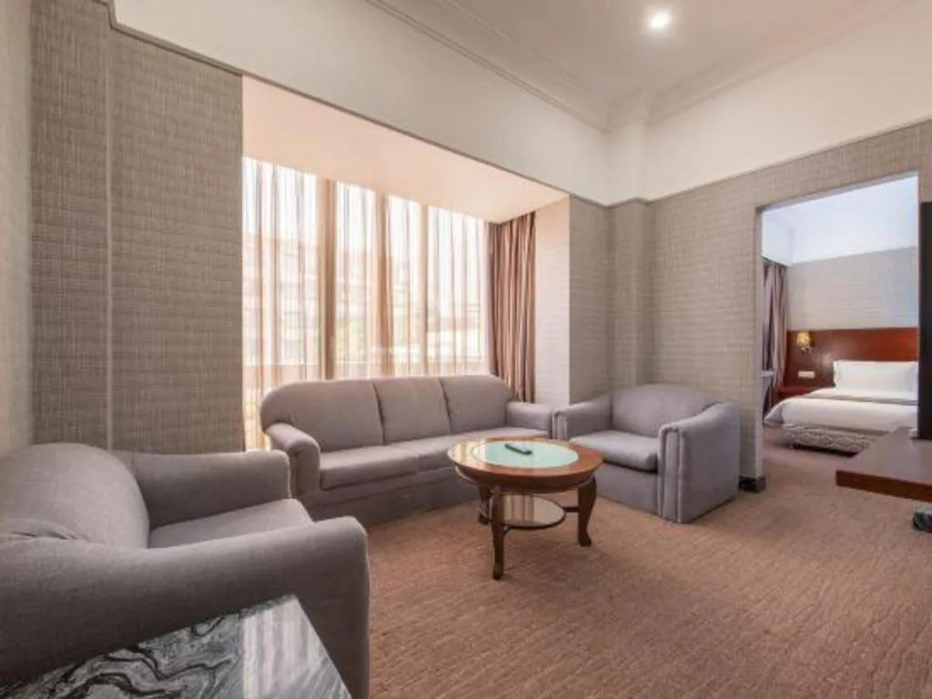 Bed in Carrianna Hotel