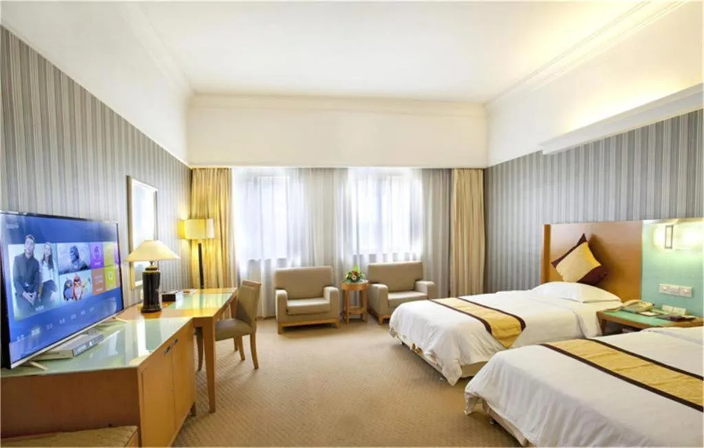 Bed in Carrianna Hotel