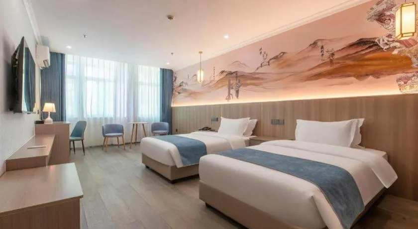 Bed in Carrianna Hotel