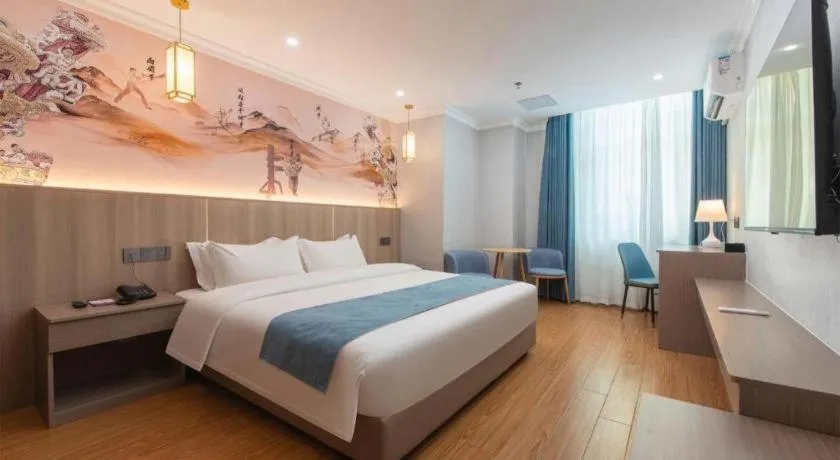 Bed in Carrianna Hotel