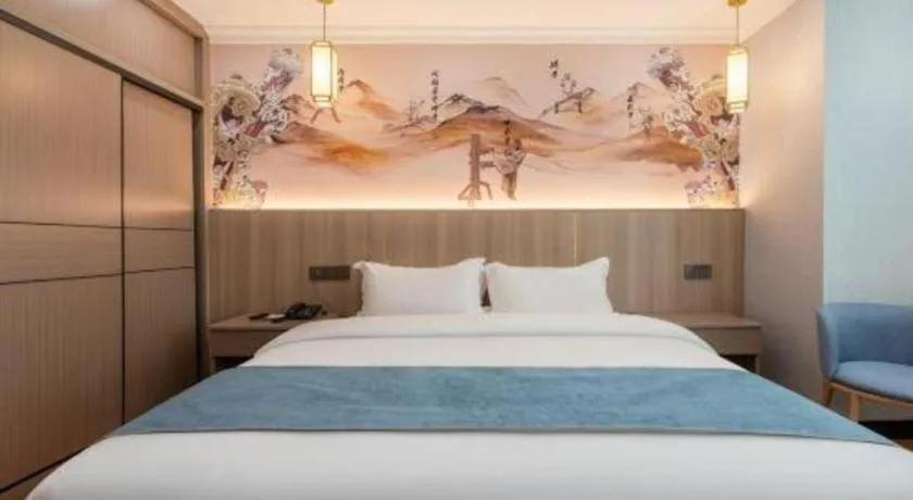 Bed in Carrianna Hotel