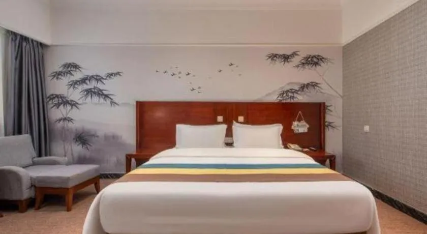 Bed in Carrianna Hotel