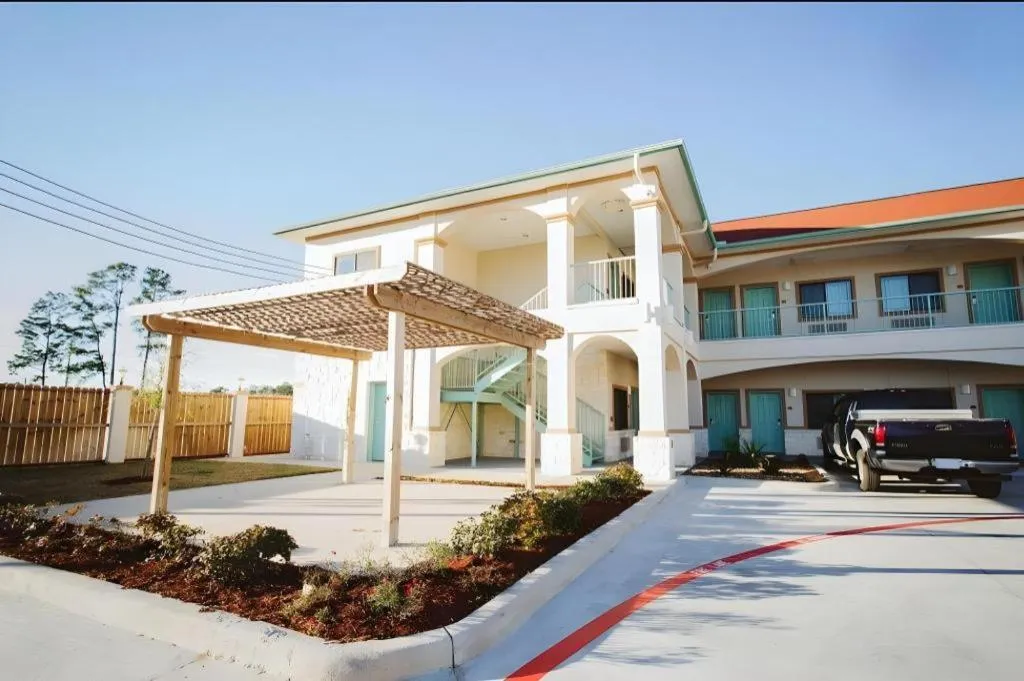 Americas Best Value Inn and Suites IAH Airport North