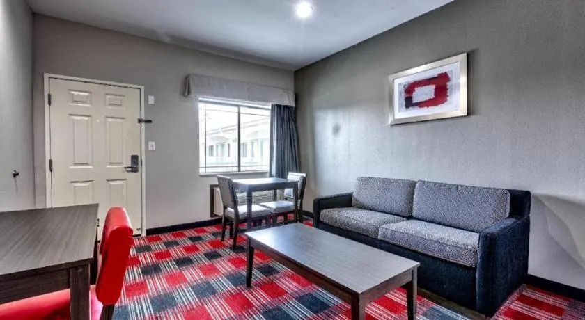 Americas Best Value Inn and Suites IAH Airport North