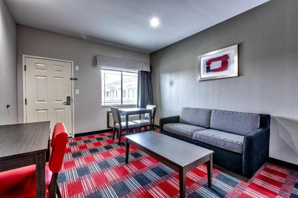 Americas Best Value Inn and Suites IAH Airport North