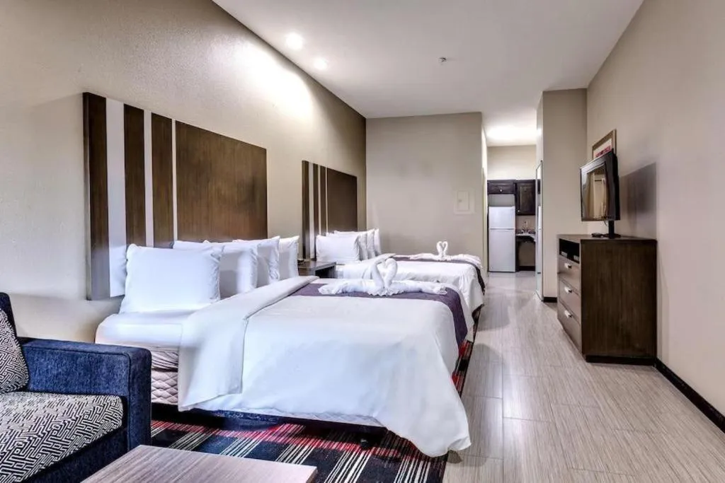 Bed in Americas Best Value Inn and Suites IAH Airport North