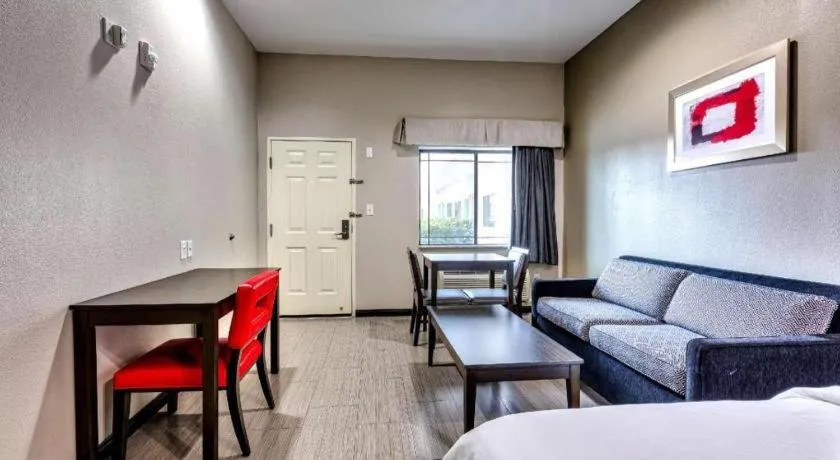 Americas Best Value Inn and Suites IAH Airport North