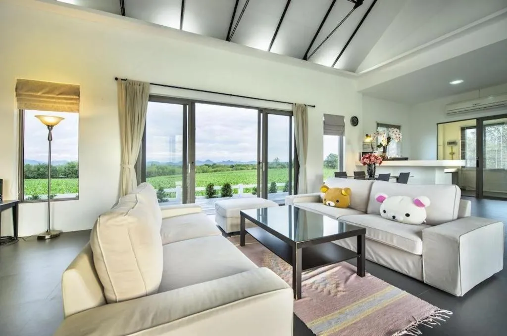 Lucerne Villa Resort