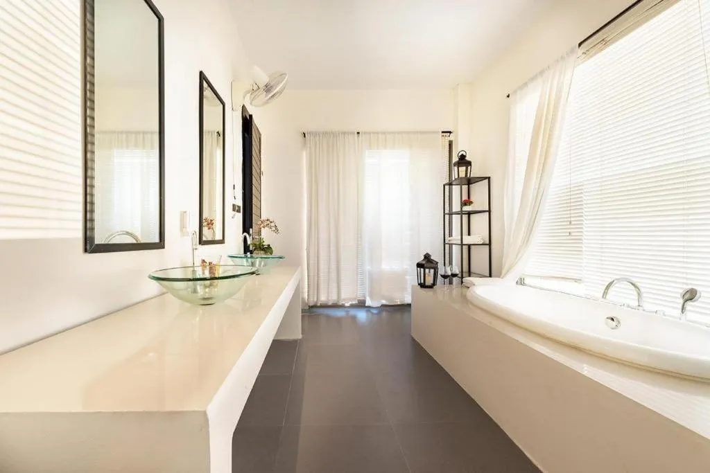 Lucerne Villa Resort