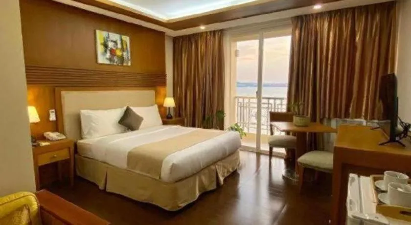 Bed in Subic Grand Harbour Hotel Subic Bay