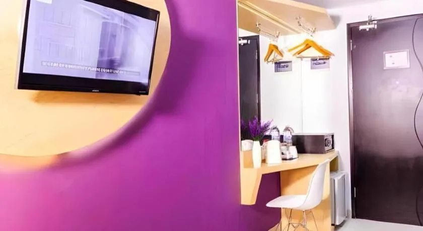 G Suites Hotel By AMITHYA