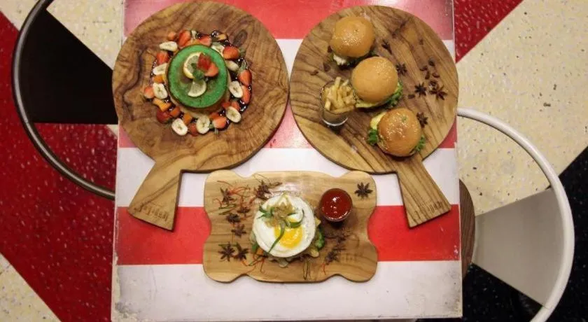 G Suites Hotel By AMITHYA