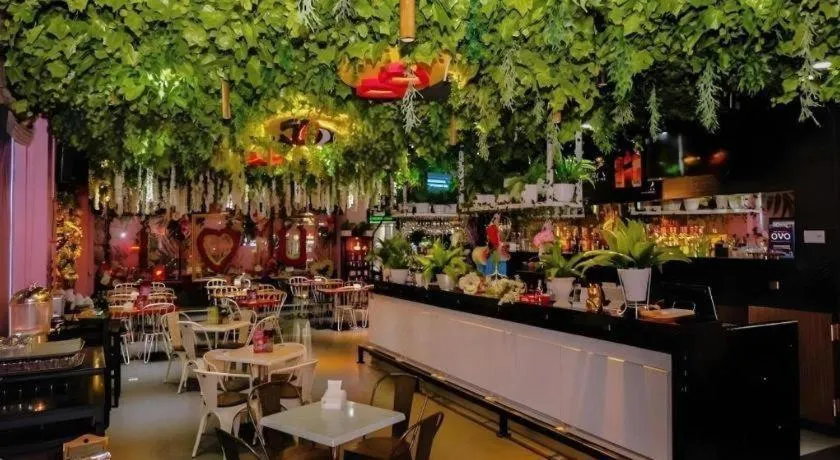 G Suites Hotel By AMITHYA