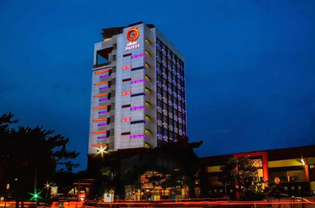 G Suites Hotel By AMITHYA