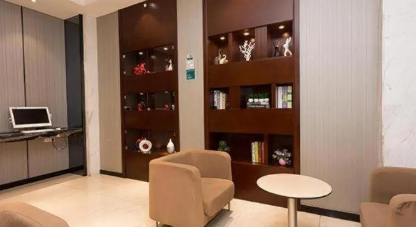 City Comfort Inn Xiangyang Railway Station