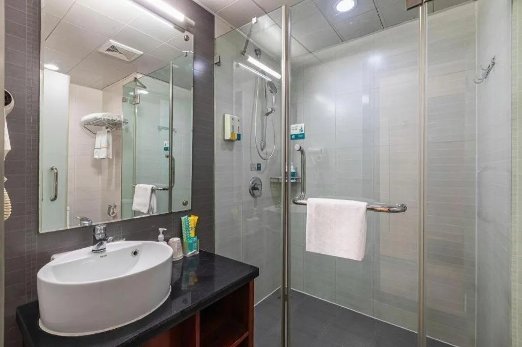 City Comfort Inn Xiangyang Railway Station