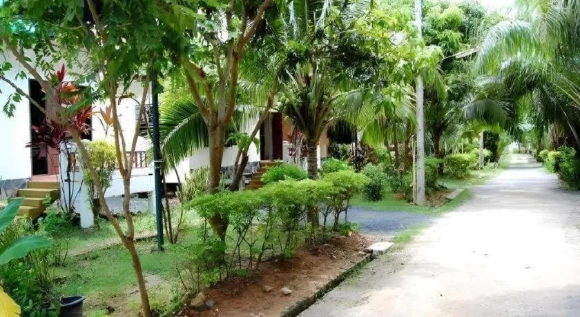 Samui Natien Village