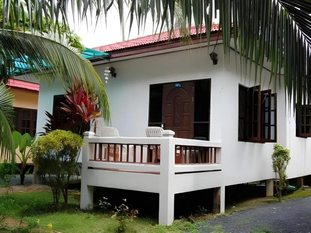 Samui Natien Village