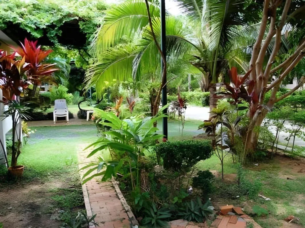 Samui Natien Village