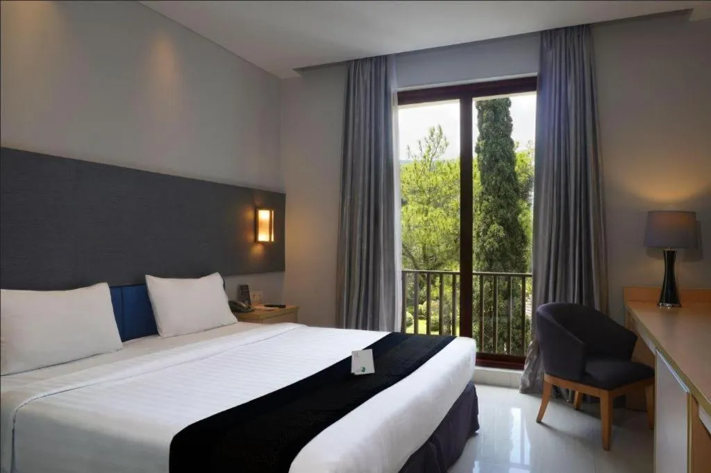 Bed in eL Hotel Kartika Wijaya Batu