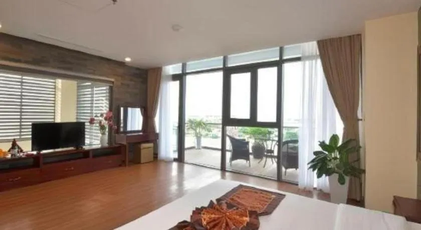 Bed in Tan Binh Hotel